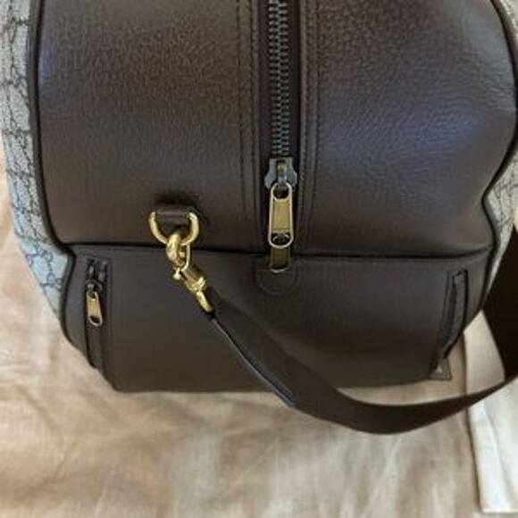 Gucci LARGE Savoy, duffel bag, GG supreme brown and tan, made in Italy NWT - Picture 4 of 15